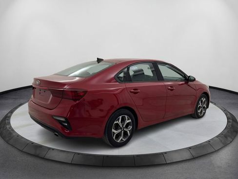 Used 2021 Kia Forte LXS image 5