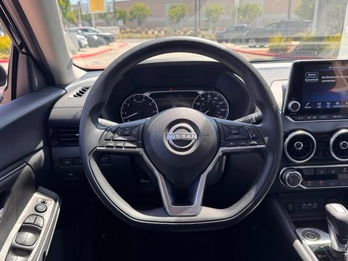 Certified 2025 Nissan Sentra SV FWD image 14