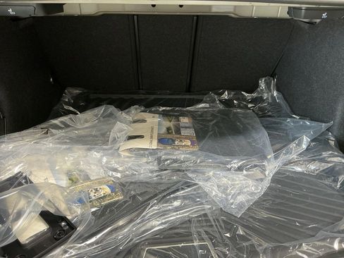 New 2026 BMW 330i Sedan w/ Convenience Package image 31