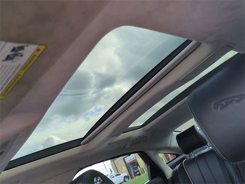 Used 2013 Jaguar XJ L Portfolio image 19