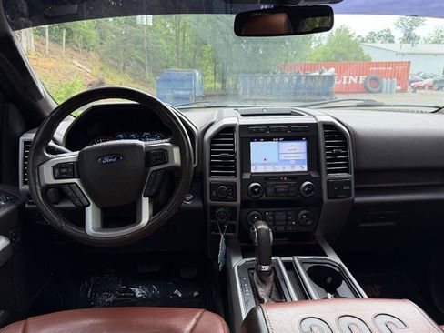 Used 2019 Ford F150 King Ranch w/ Equipment Group 601A Luxury AWD/4WD image 17