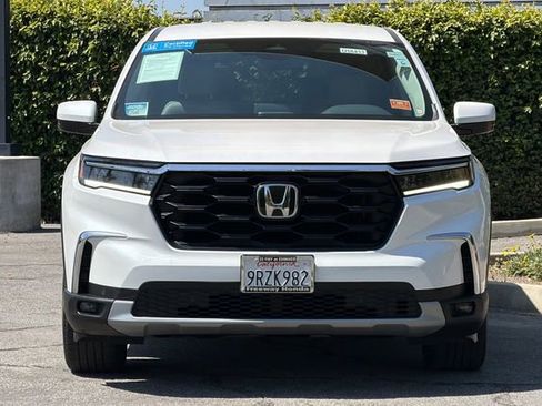 Certified 2025 Honda Pilot EX-L image 10