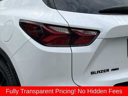 Used 2021 Chevrolet Blazer RS w/ Enhanced Convenience Package AWD/4WD image 5