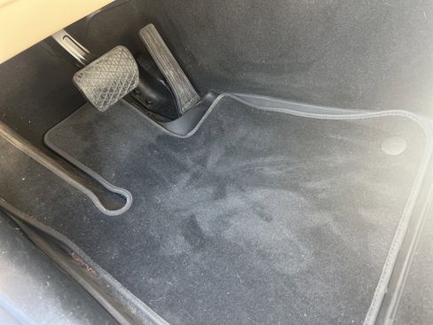 Certified 2025 Mercedes-Benz GLC 300 300 image 17