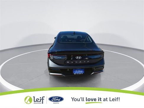 Used 2024 Hyundai Sonata SEL w/ Convenience Package image 10