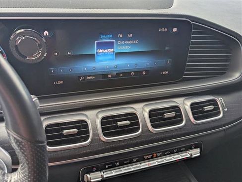 Used 2022 Mercedes-Benz GLS 450 4MATIC image 6