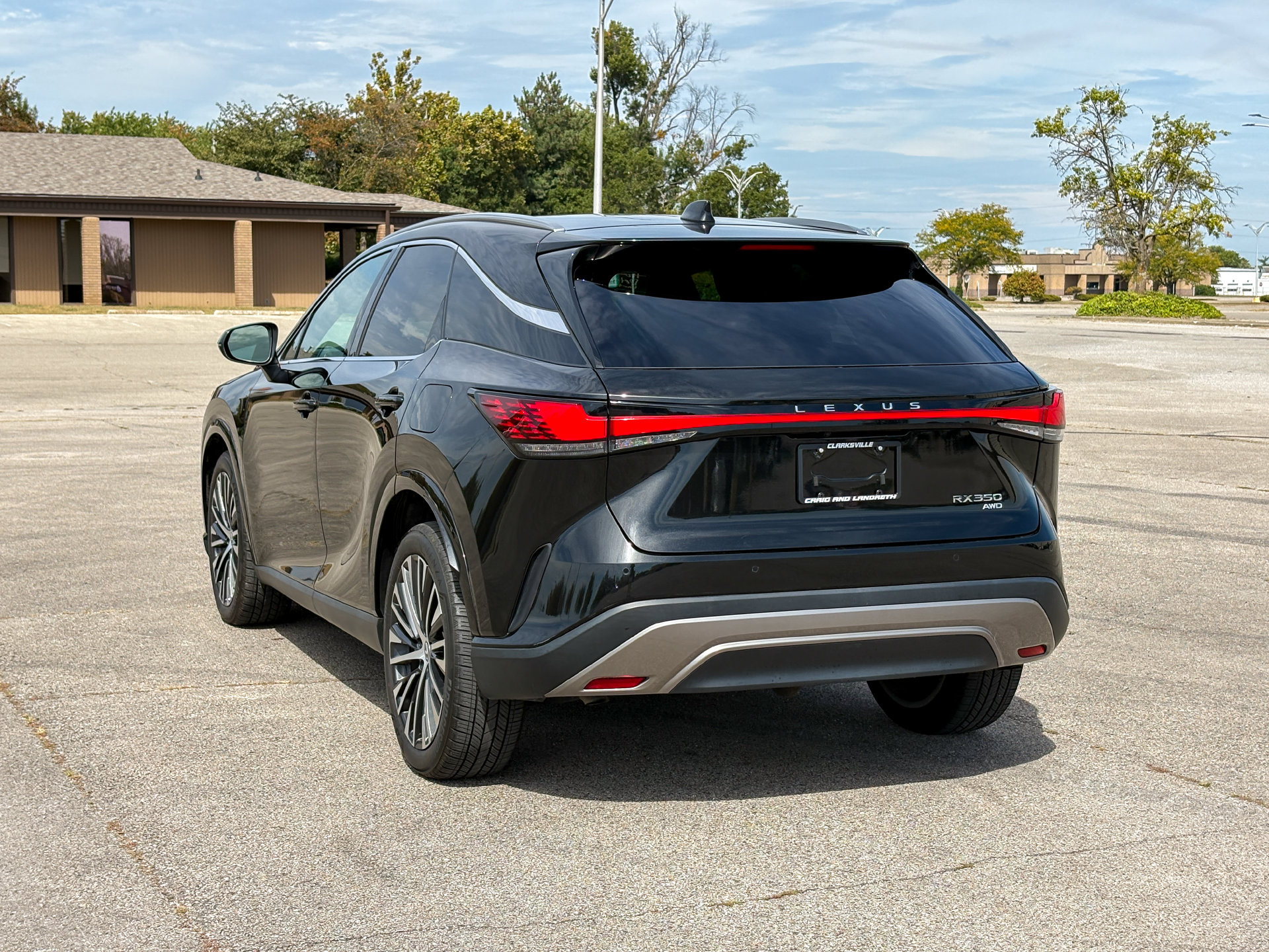 Used 2023 Lexus RX 350 Premium Plus w/ Cold Area Package AWD/4WD image 6