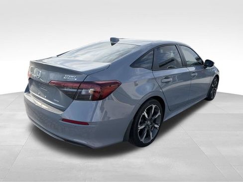 Used 2025 Honda Civic Sport image 4