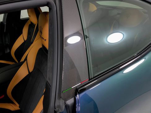 Used 2024 Maserati Ghibli Trofeo image 15