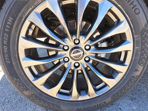 Used 2024 Nissan Armada Platinum w/ Captain's Chairs Package image 26