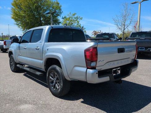 Certified 2023 Toyota Tacoma SR5 image 4