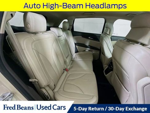 Used 2016 Lincoln MKX Reserve w/ Climate Package image 32