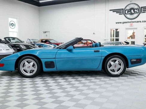 Used 1989 Chevrolet Corvette Convertible image 10