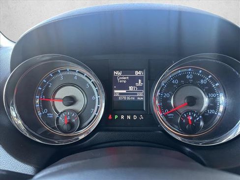 Used 2012 Chrysler Town & Country Touring-L w/ Entertainment Group #2 FWD image 12
