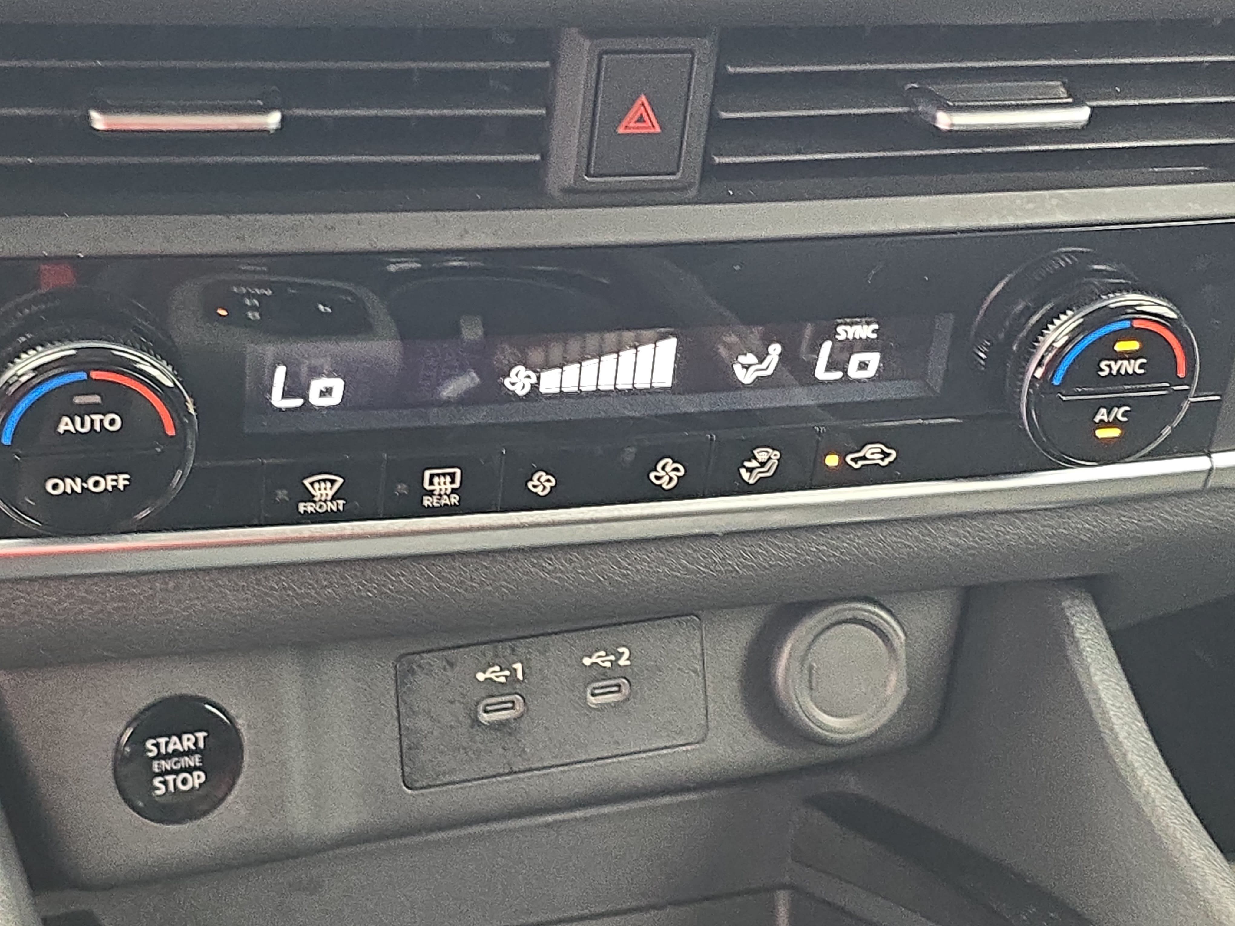 Certified 2026 Nissan Rogue SV FWD image 23