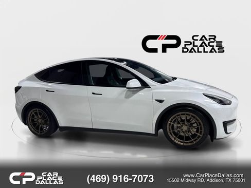 Used 2021 Tesla Model Y Long Range AWD/4WD image 10