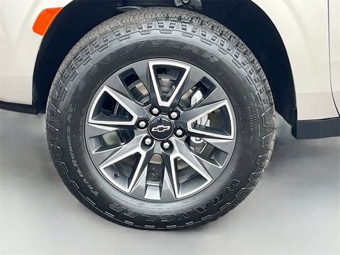 Used 2023 Chevrolet Tahoe Z71 image 35