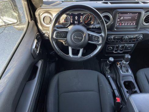 Used 2019 Jeep Wrangler Unlimited Sahara w/ Safety Group image 20