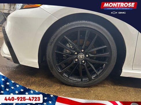 Used 2024 Toyota Camry XSE w/ Navigation Package FWD image 33