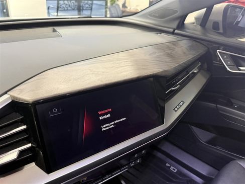 Used 2023 Audi Q4 e-tron Prestige image 24