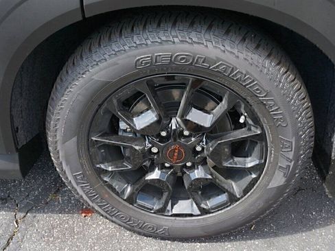 New 2026 Nissan Armada PRO-4X image 9