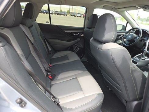 Used 2024 Subaru Outback Onyx Edition AWD/4WD image 18