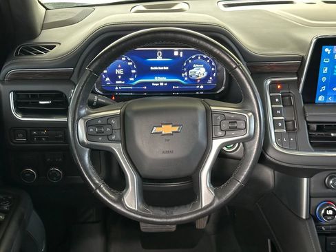 Used 2022 Chevrolet Tahoe LT w/ Luxury Package RWD image 19