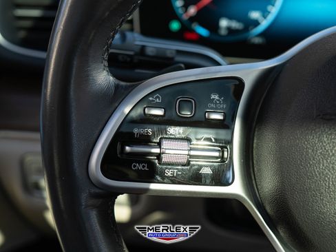 Used 2020 Mercedes-Benz GLS 580 4MATIC image 27