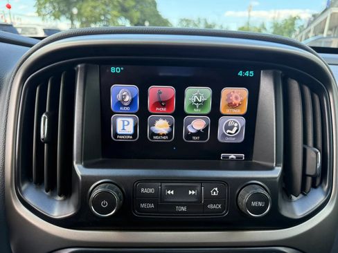 Used 2015 Chevrolet Colorado Z71 AWD/4WD image 23