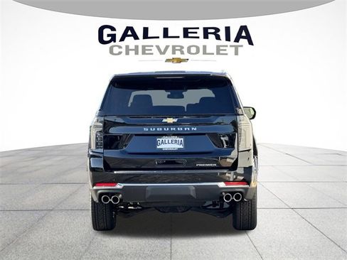 New 2026 Chevrolet Suburban Premier image 6
