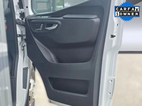 Used 2022 Mercedes-Benz Sprinter 3500 image 25
