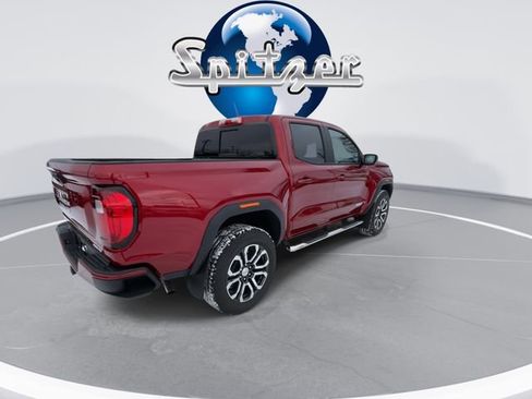 Used 2024 GMC Canyon AT4 image 9