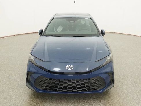 New 2026 Toyota Camry SE AWD/4WD image 2