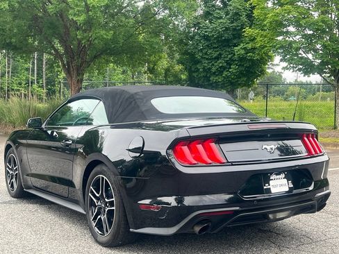 Used 2020 Ford Mustang Premium RWD image 3