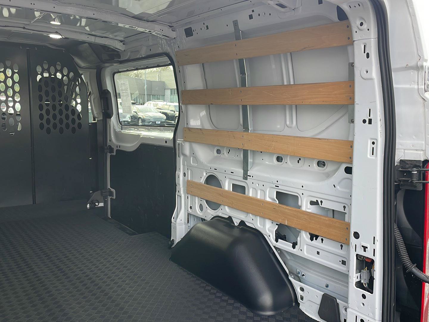 Used 2025 Ford Transit 250 Low Roof w/ Exterior Upgrade Package RWD image 25