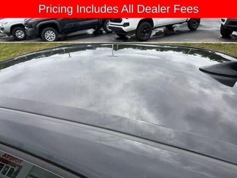 Used 2023 Toyota Corolla LE FWD image 17