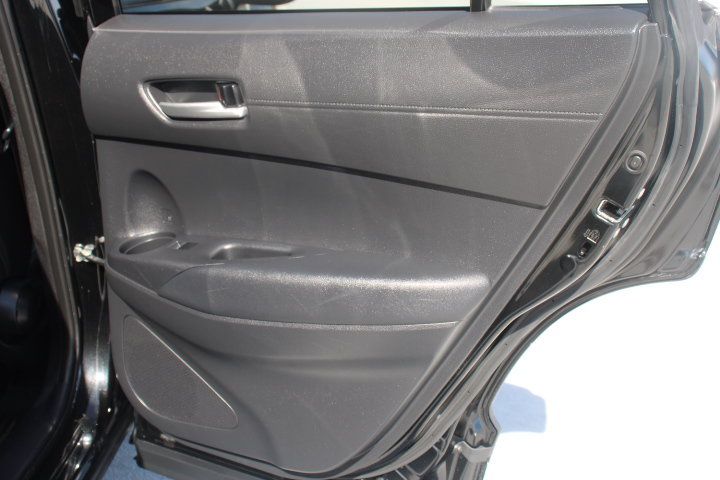 Certified 2023 Toyota Corolla Cross XLE w/ Convenience Package FWD image 18