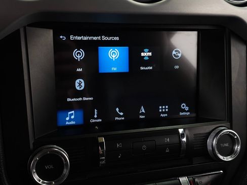 Used 2016 Ford Mustang Premium image 27