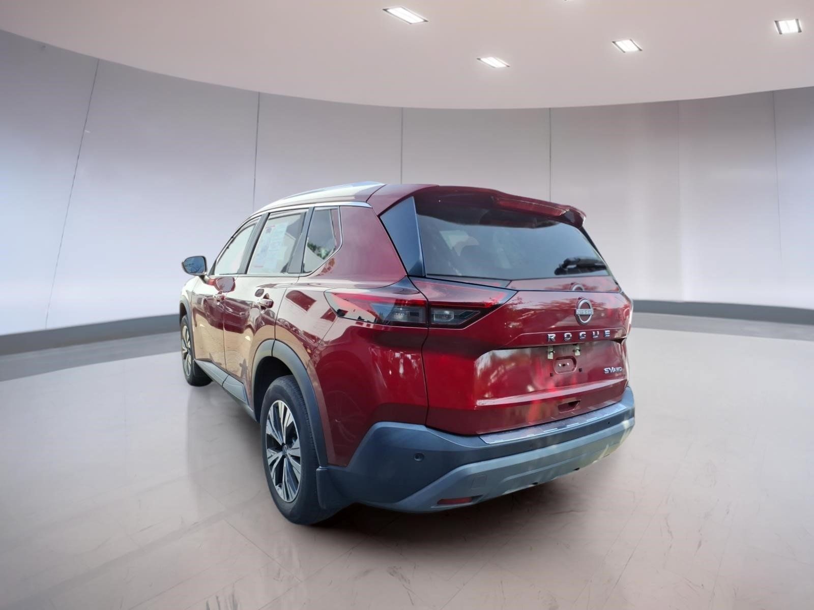 Used 2023 Nissan Rogue SV w/ SV Premium B Package AWD/4WD image 3