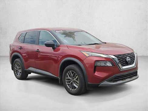 Used 2023 Nissan Rogue S FWD image 3