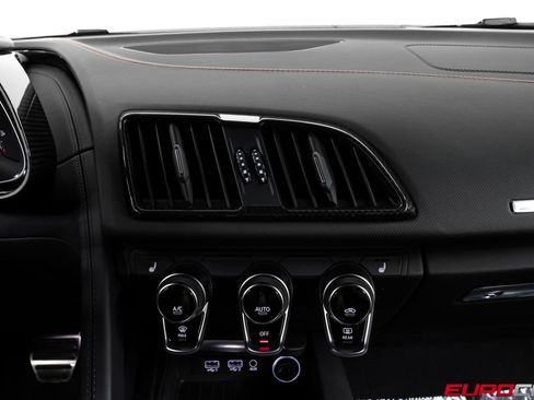 Used 2023 Audi R8 V10 GT RWD image 37