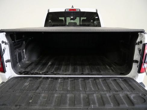 Used 2022 RAM 1500 Laramie AWD/4WD image 26