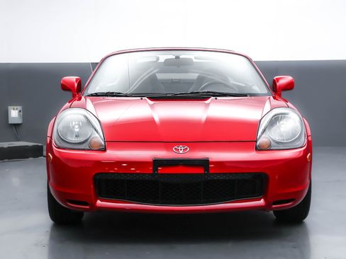 Used 2001 Toyota MR2 image 9