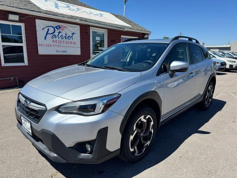 Used 2021 Subaru Crosstrek 2.5i Limited w/ Moonroof Package 1 AWD/4WD image 1