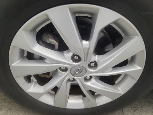 Used 2020 Hyundai Tucson Value FWD image 31