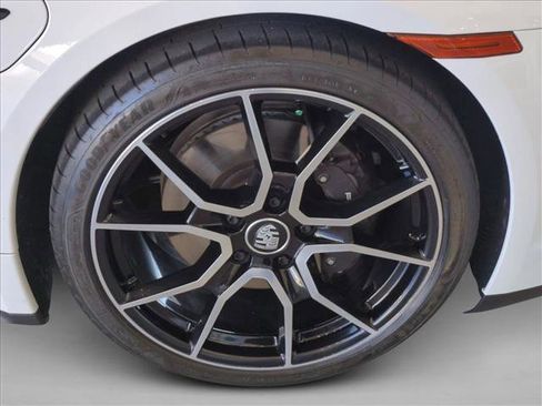 Used 2024 Porsche Taycan image 24