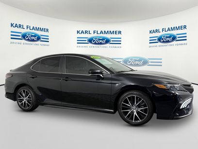 Used 2021 Toyota Camry SE w/ Convenience Package