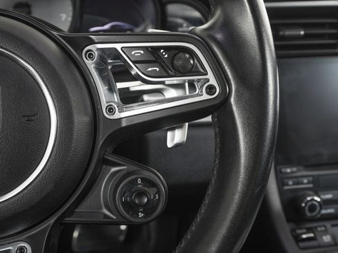 Used 2017 Porsche 911 Carrera S image 18