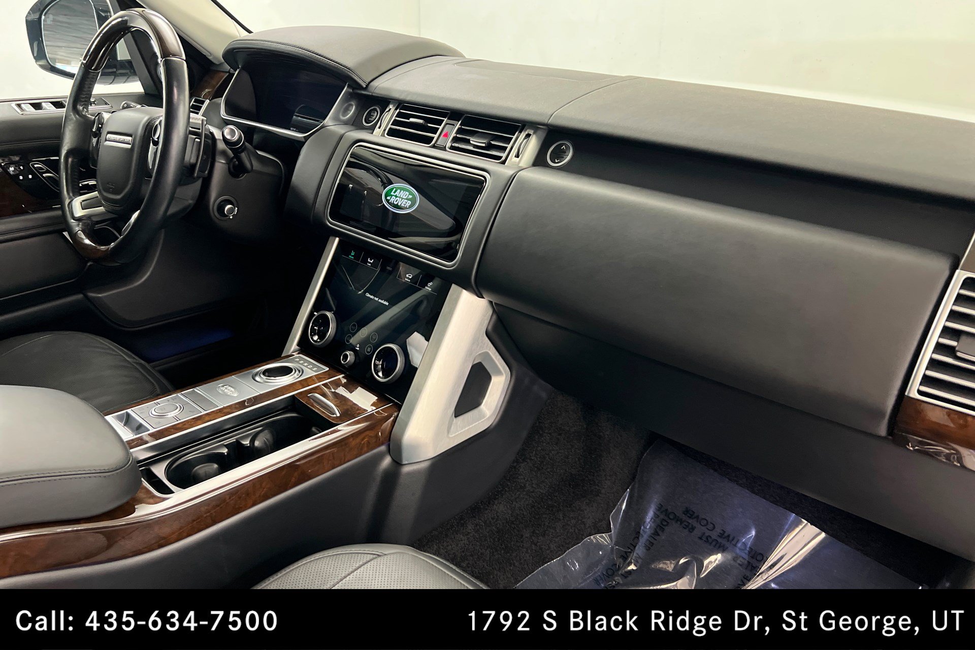 Used 2021 Land Rover Range Rover P525 Westminster Edition LWB AWD/4WD image 24