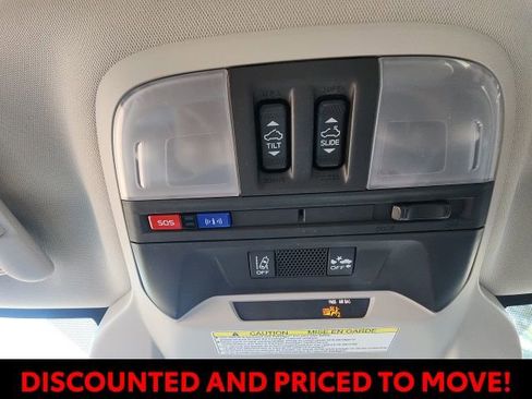 Used 2017 Subaru Impreza 2.0i Premium image 25